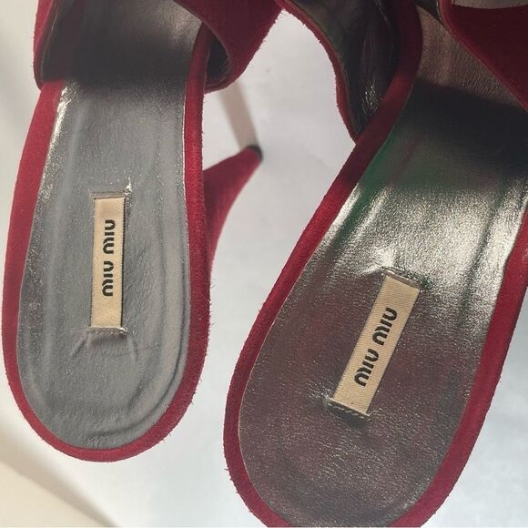 Miu Miu Red Suede Peep Toe Slingback Platform Sandals Size 38.5 Cone Heels - Picture 9 of 12